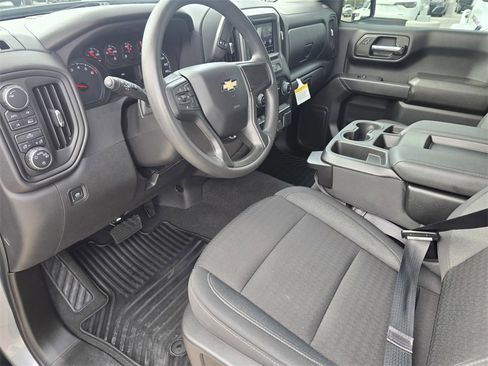 Used 2024 Chevrolet Silverado 1500 Custom image 20