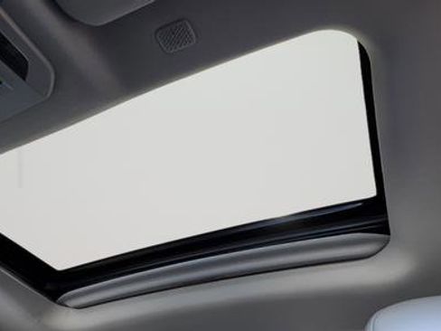 Used 2022 Toyota Highlander Limited image 24