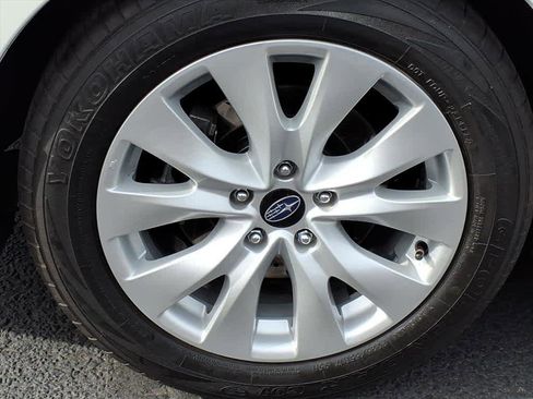 Used 2016 Subaru Legacy 2.5i Premium w/ Popular Package #3 image 11