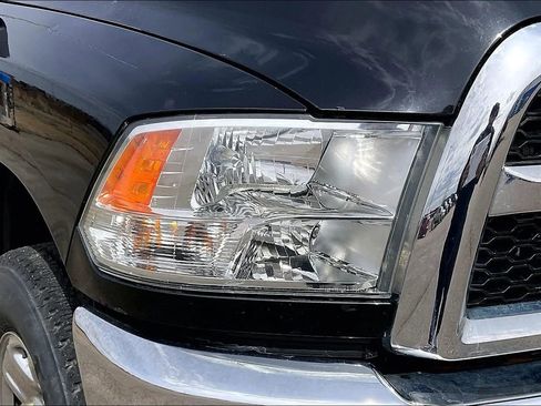Used 2017 RAM 2500 Tradesman w/ Chrome Appearance Group AWD/4WD image 35