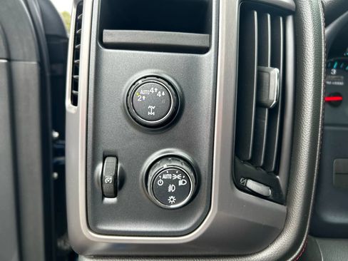 Used 2018 GMC Sierra 1500 SLT w/ All Terrain Package image 14