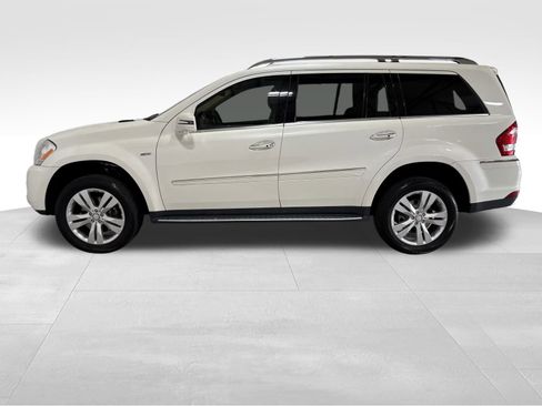 Used 2012 Mercedes-Benz GL 320 BlueTEC 4MATIC image 5