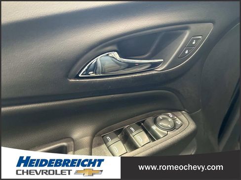 Certified 2019 Chevrolet Equinox LT image 11