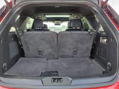 Certified 2025 Ford Explorer ST-Line w/ Premium Package AWD/4WD image 31
