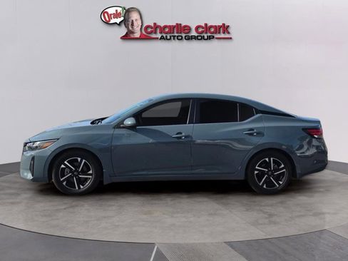 Certified 2025 Nissan Sentra SV FWD image 3