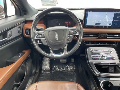 Used 2021 Lincoln Nautilus Reserve w/ Equipment Group 201A image 12