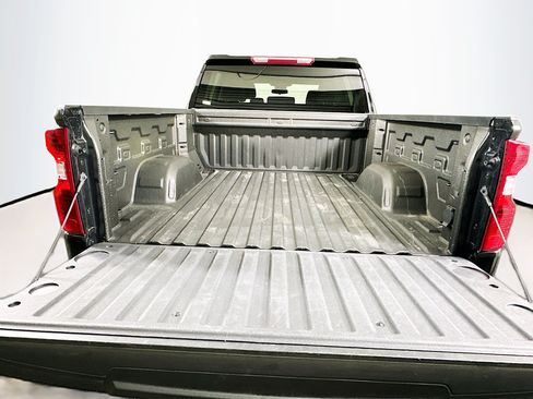 Used 2023 Chevrolet Silverado 1500 LT AWD/4WD image 28