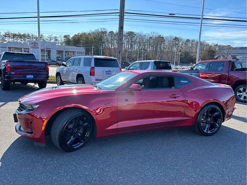 Certified 2022 Chevrolet Camaro LT w/ RS Package image 6