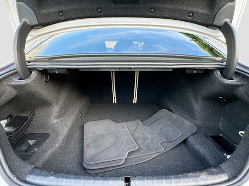 Certified 2023 BMW 530i w/ Premium Package image 28