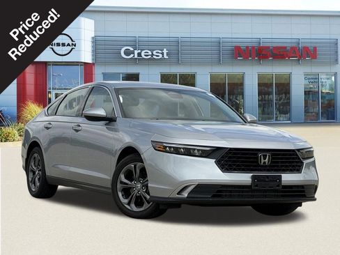 Used 2023 Honda Accord EX image 1