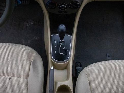 Used 2014 Hyundai Accent GLS image 21