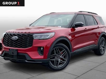 Certified 2025 Ford Explorer ST-Line w/ Premium Package