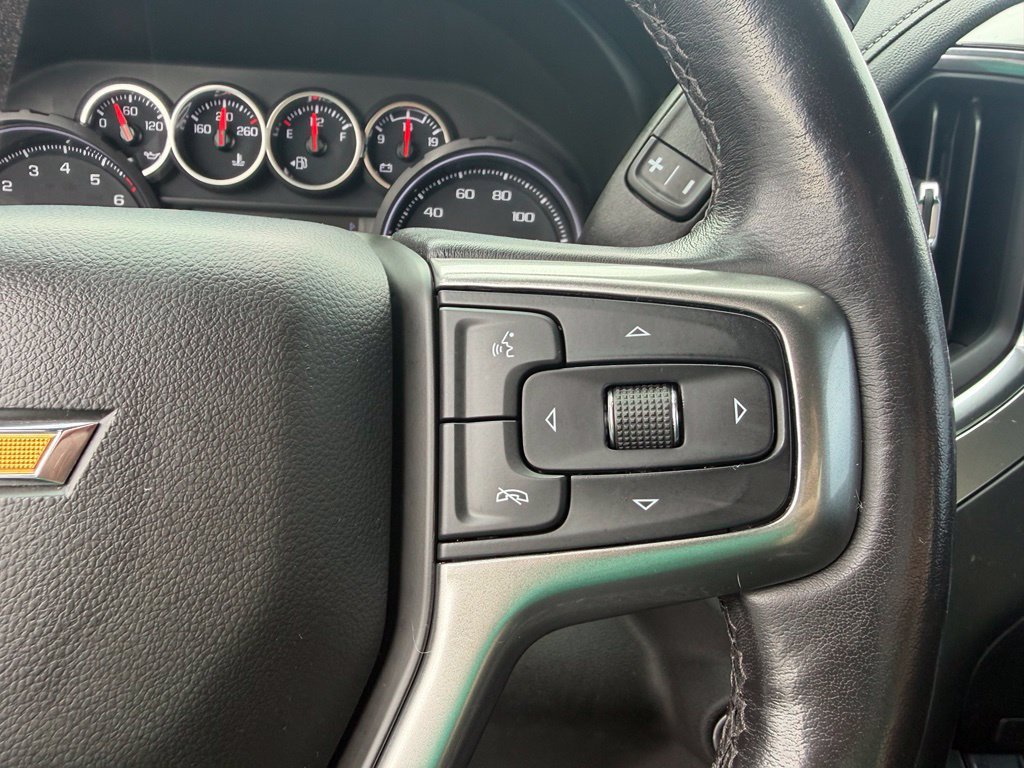 Used 2021 Chevrolet Silverado 1500 LT AWD/4WD image 29
