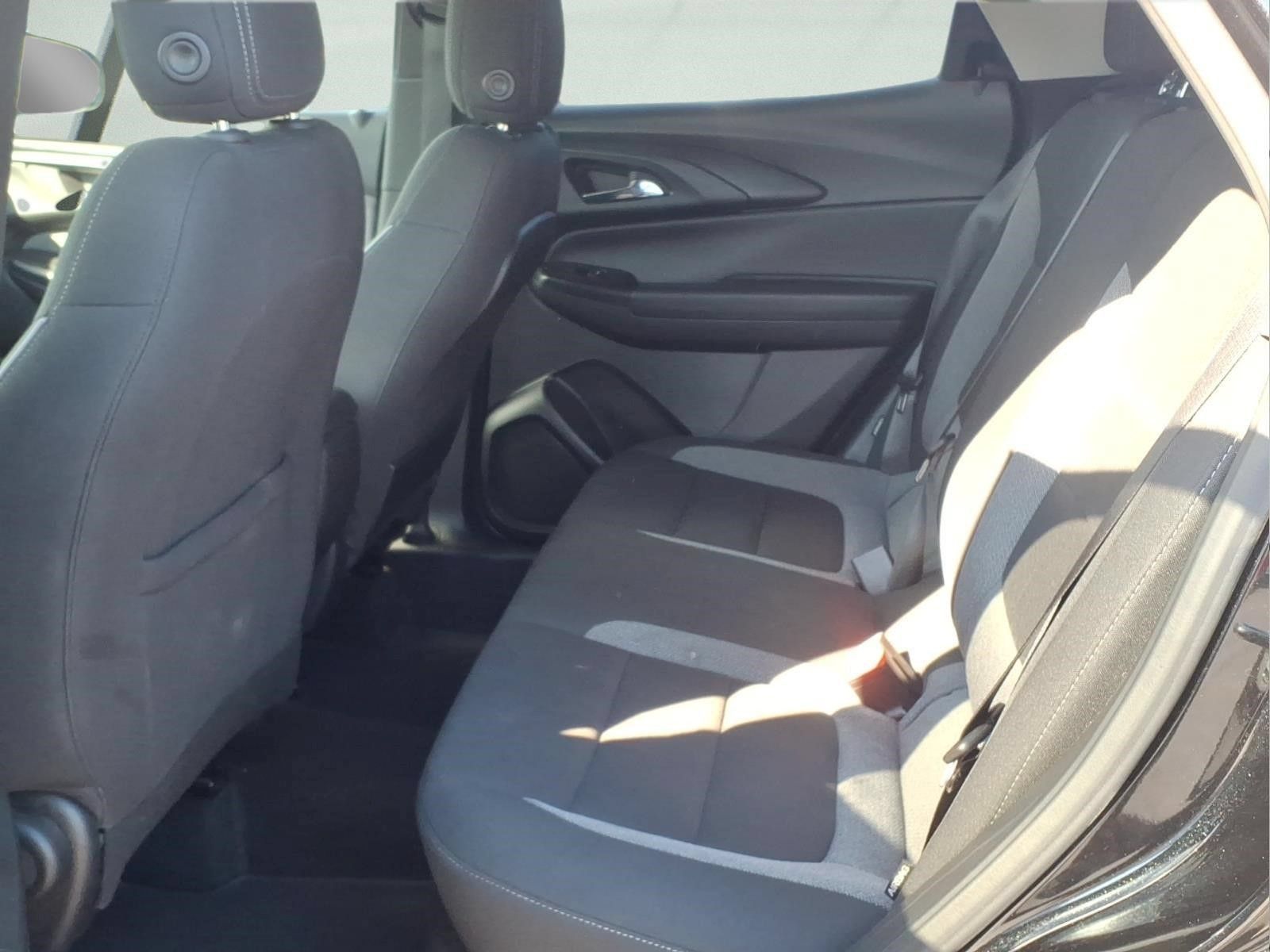 Used 2025 Chevrolet TrailBlazer LT AWD/4WD image 13