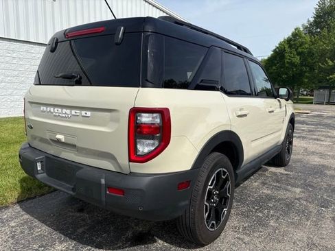 Used 2025 Ford Bronco Sport Outer Banks w/ Outer Banks Tech Package+ AWD/4WD image 14
