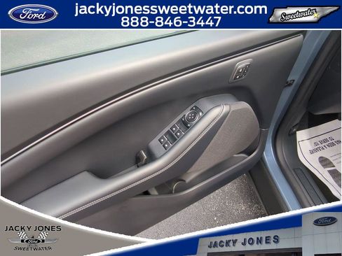 New 2024 Ford Mustang Mach-E Select w/ Comfort Package Lite image 12