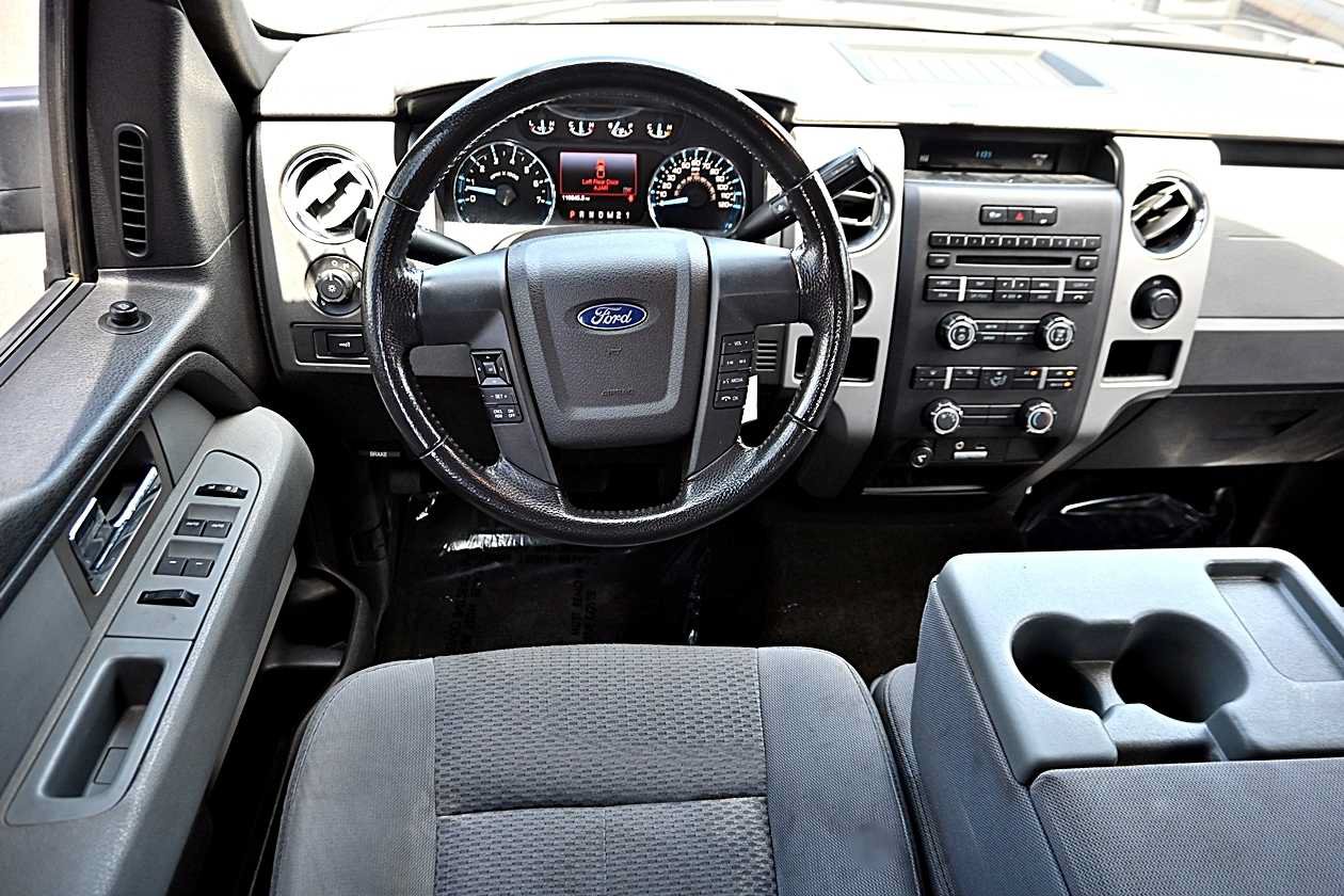 Used 2011 Ford F150 XLT w/ XLT Convenience Pkg RWD image 9