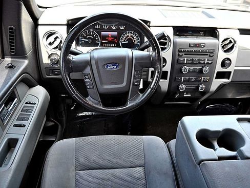 Used 2011 Ford F150 XLT w/ XLT Convenience Pkg RWD image 9