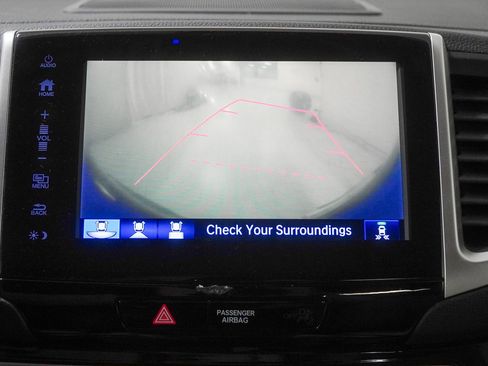 Used 2019 Honda Ridgeline RTL-E image 34