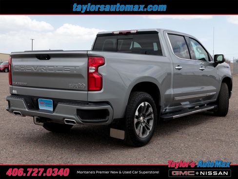 Used 2025 Chevrolet Silverado 1500 High Country w/ Technology Package AWD/4WD image 4