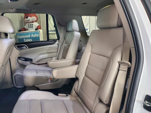 Used 2016 GMC Yukon Denali w/ Open Road Package AWD/4WD image 10