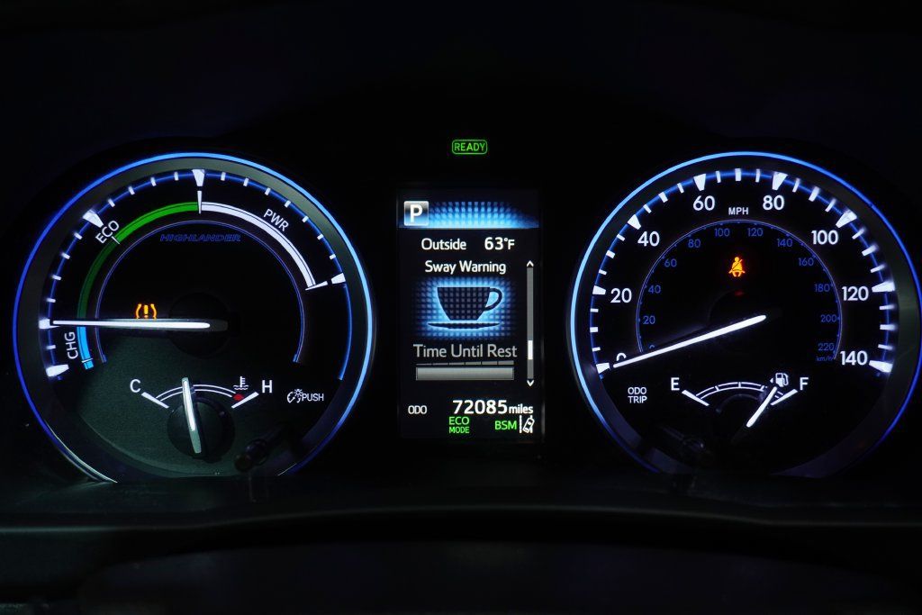 Used 2018 Toyota Highlander XLE AWD/4WD image 28