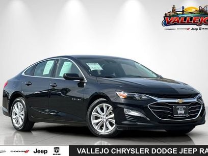 Used 2025 Chevrolet Malibu LT