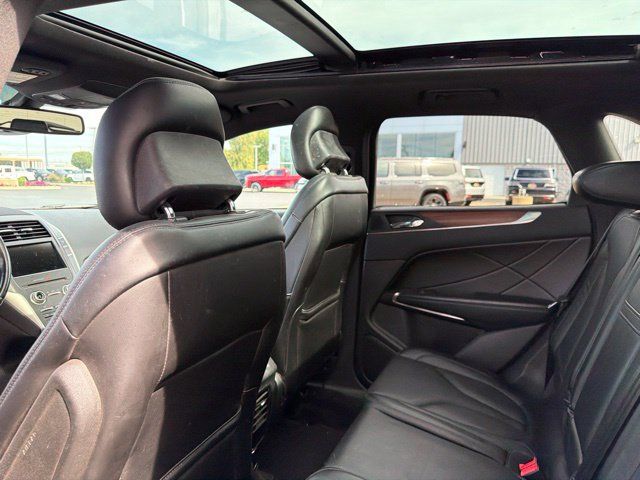 Used 2017 Lincoln MKC Reserve w/ Lincoln MKC Climate Package AWD/4WD image 26