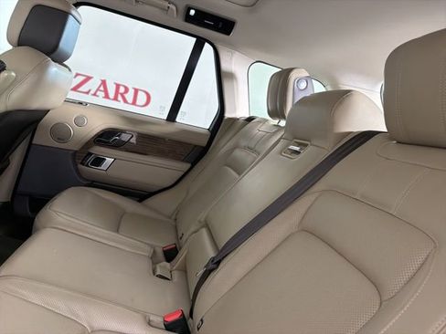 Used 2019 Land Rover Range Rover HSE AWD/4WD image 13