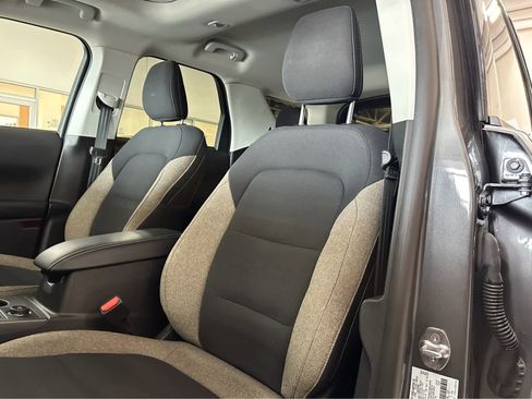 Used 2025 Ford Bronco Sport Big Bend w/ Convenience Package image 19