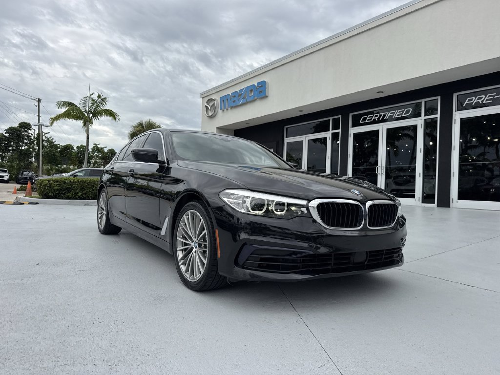 Used 2019 BMW 540i xDrive AWD/4WD image 30