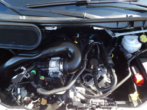 Used 2024 Ford Transit 350 XLT image 28