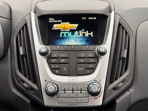 Used 2016 Chevrolet Equinox LT w/ Convenience Package image 17