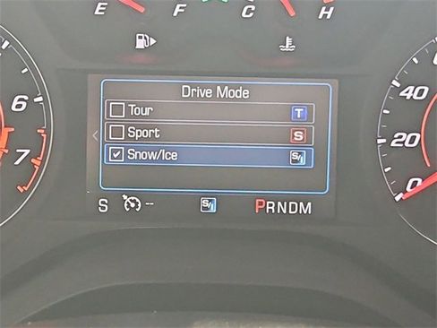 Used 2021 Chevrolet Camaro LT image 37