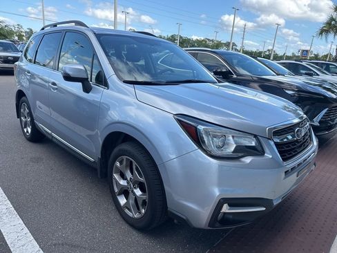 Used 2017 Subaru Forester 2.5i Touring w/ Rugged Package #2 AWD/4WD image 3