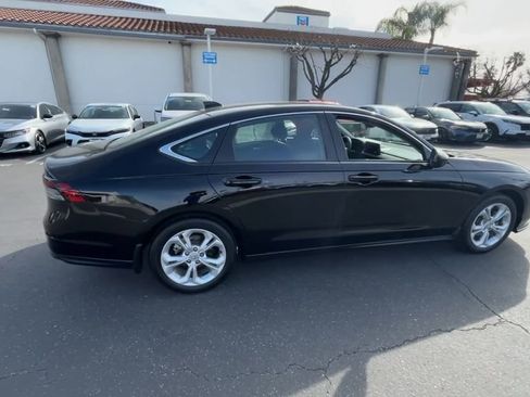 Certified 2024 Honda Accord LX image 9