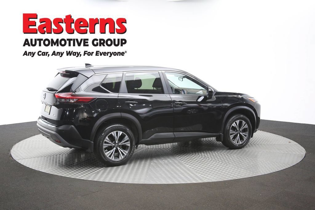 Used 2023 Nissan Rogue SV AWD/4WD image 38