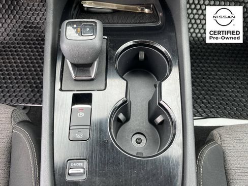 Certified 2023 Nissan Rogue SV FWD image 27