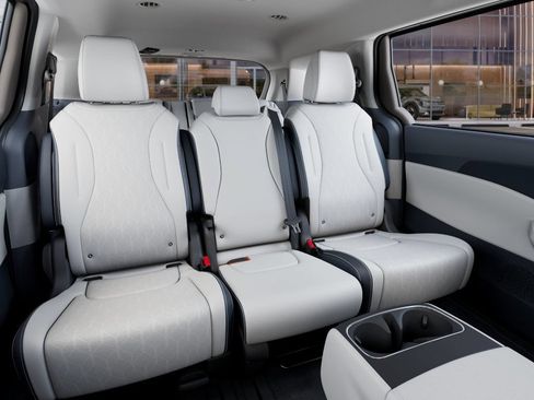 New 2026 Kia Carnival EX FWD image 19