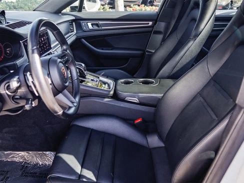 Used 2023 Porsche Panamera Platinum Edition image 19