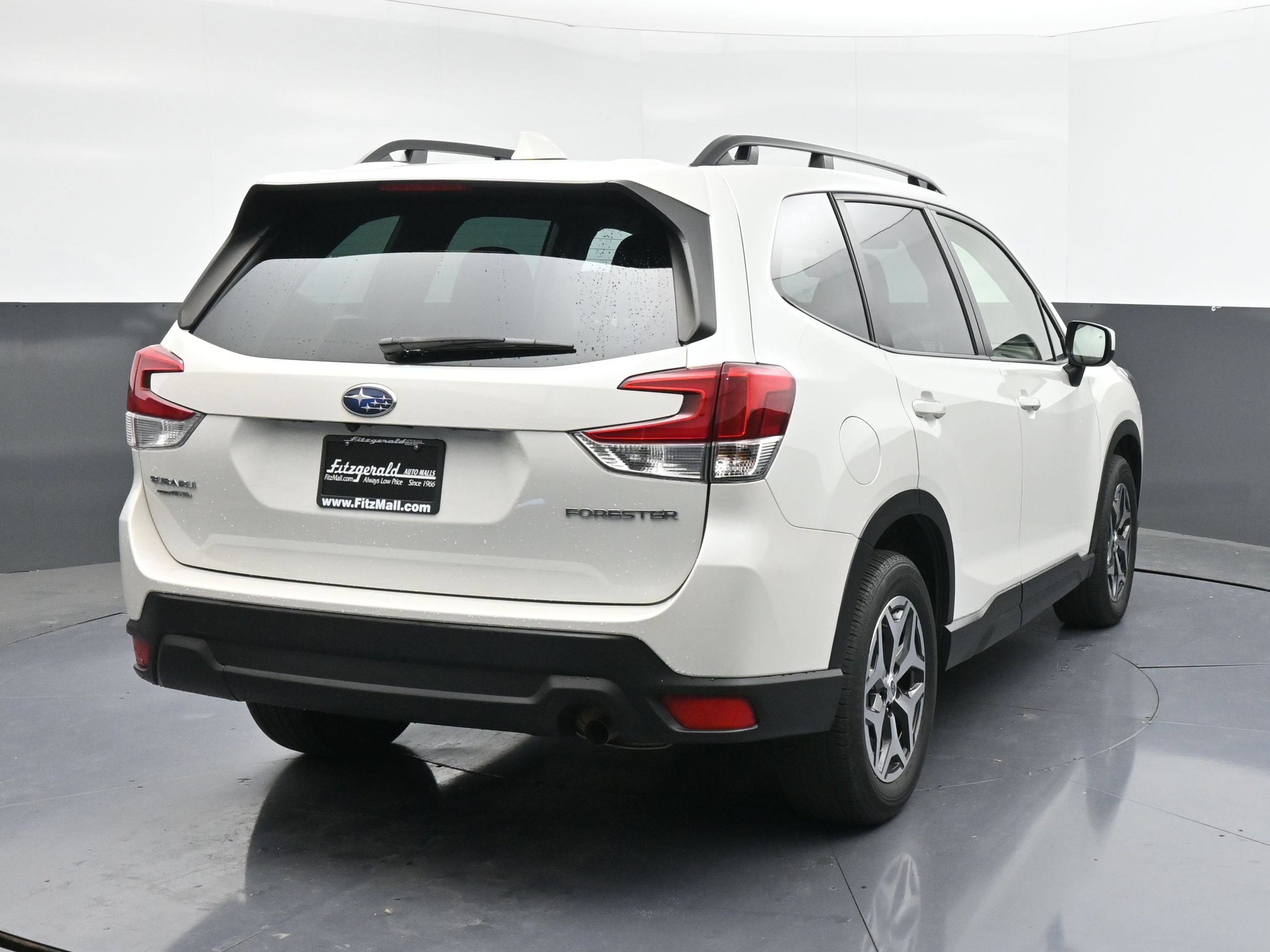 Used 2023 Subaru Forester Premium AWD/4WD image 8