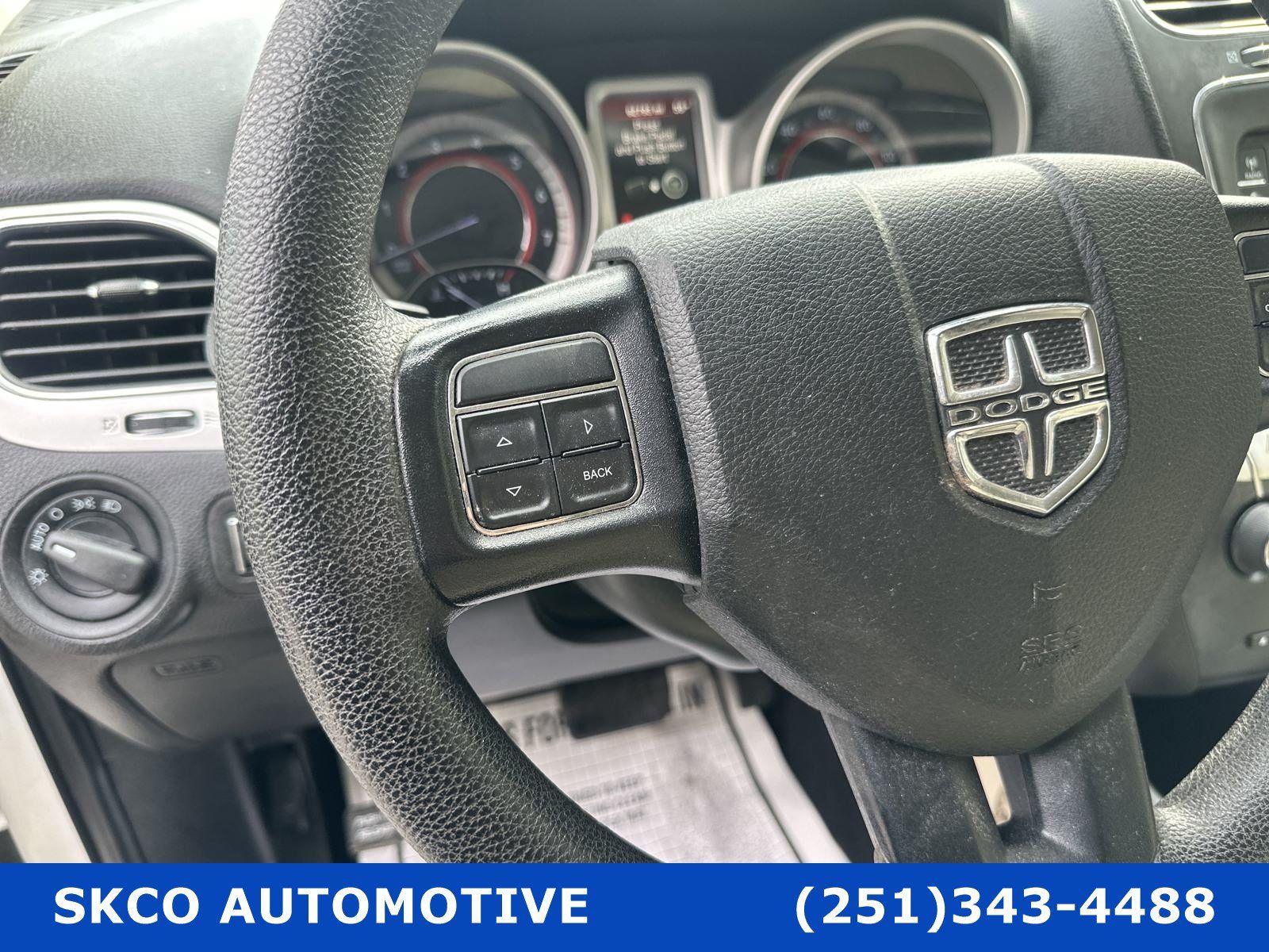 Used 2020 Dodge Journey SE FWD image 19