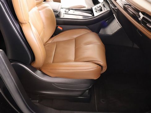 Used 2023 Lincoln Aviator Grand Touring w/ Equipment Group 301A image 14