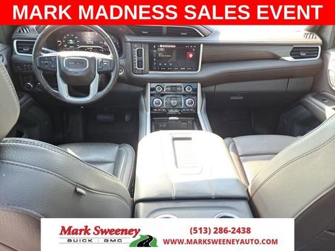 Used 2022 GMC Yukon Denali image 9