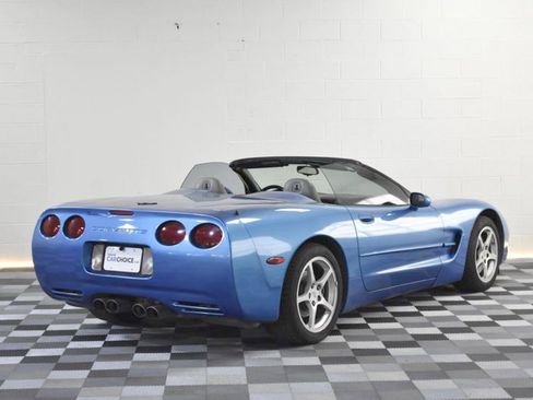 Used 2000 Chevrolet Corvette w/ Memory Pkg image 7