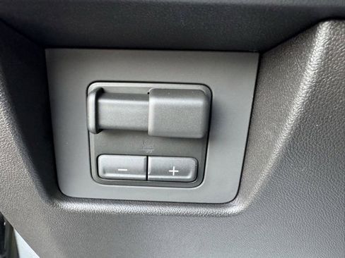 New 2026 GMC Canyon Elevation w/ Convenience Package image 21