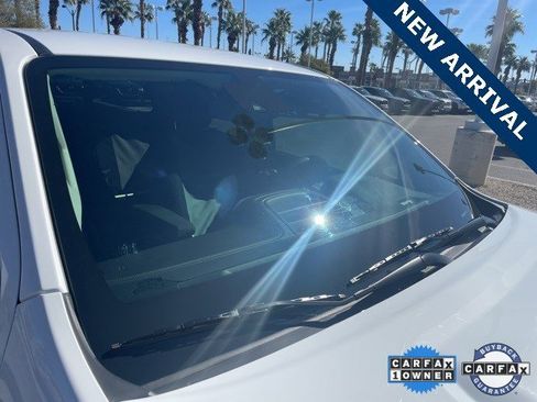 Used 2020 GMC Canyon SLE w/ Driver Alert Package image 16