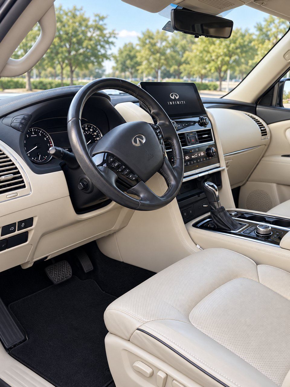 Used 2022 INFINITI QX80 Luxe w/ All-Season Package RWD image 11