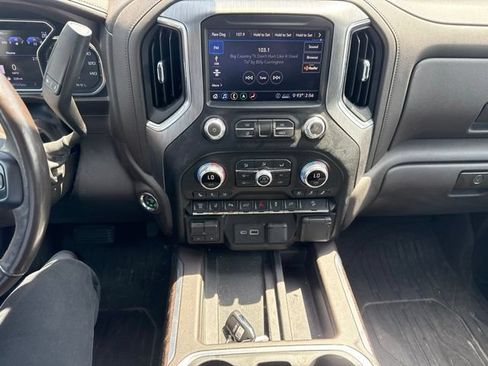 Used 2020 GMC Sierra 2500 Denali w/ Denali Ultimate Package AWD/4WD image 16