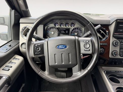 Used 2016 Ford F250 Lariat w/ Chrome Package AWD/4WD image 13